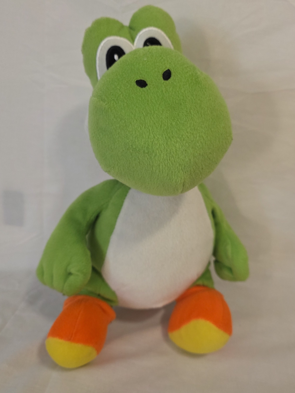 Super Mario Bros Yoshi Plush Stuffed Animal Nintendo 14" Shell Pocket Green Red